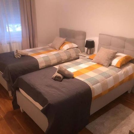Apartman Arena-Velesajam Vito Zagreb Exteriör bild