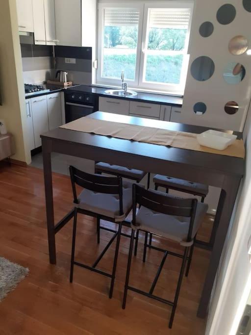 Apartman Arena-Velesajam Vito Zagreb Exteriör bild